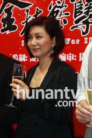 乐易玲率团亲征上视节 TVB离巢传言不攻自破