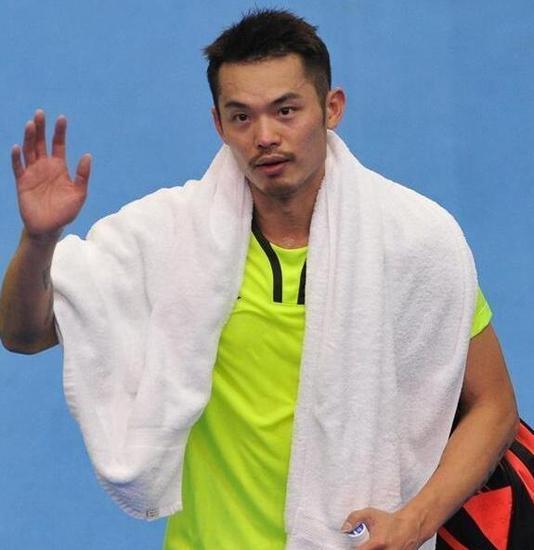 林丹不为自己辩解 曾称14岁起钟情谢杏芳