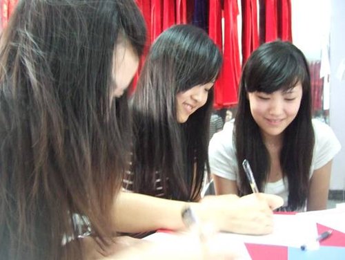 西南航空<em>学院姐妹</em>花结伴参赛 将绽放星姐舞台