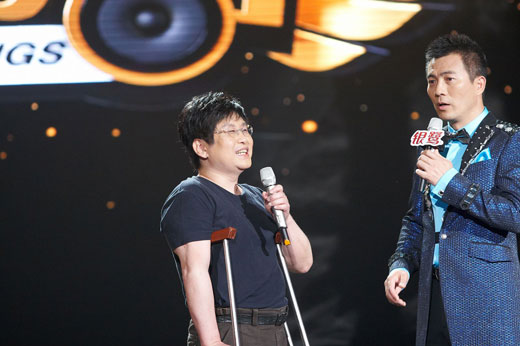 郑智化做客《歌声传奇》 揭秘“传奇人生”