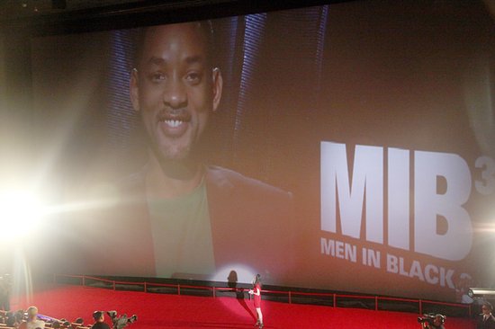 《黑衣人3》威尔·史密斯强势回归 再次演绎传奇