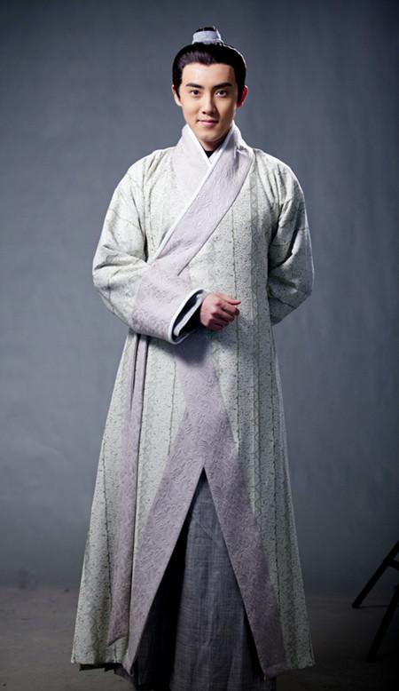 《神探狄仁杰》热播  张睿变儒雅书生恋热依扎