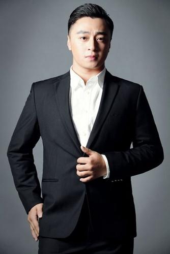 董可飞荣获马德里电影节最佳男配角