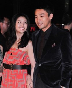 大s左婚后变温柔,常在微博与老公汪小菲晒恩爱.