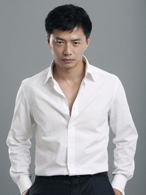 传段奕宏下月完婚 化妆师：或不能帮化结婚妆