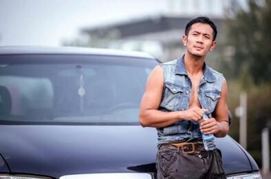 《女法医手记》上线 张天柏出演复仇者获赞