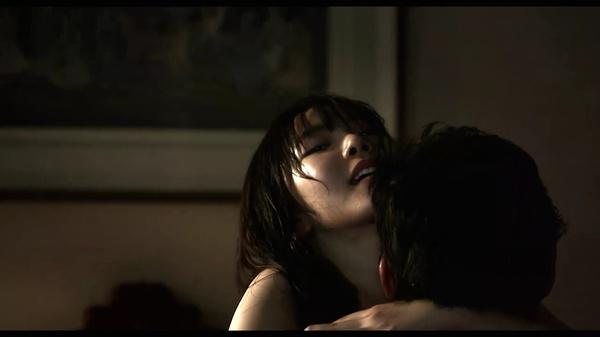 [午夜放映]夜关门欲望之花:女护士色诱患癌老人