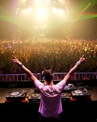 音乐风向标_夜店舞曲文化