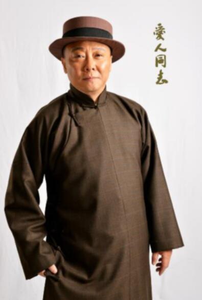 电视剧《爱人同志》 任正斌戏里戏外巨大反差