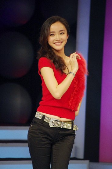 杨梅做客《<em>大牌生日会</em>》 演技获赞成模仿达人