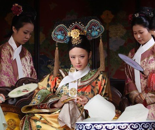 《后宫甄嬛传》将播 编剧赞“华妃”蒋欣戏好_娱乐_腾讯网