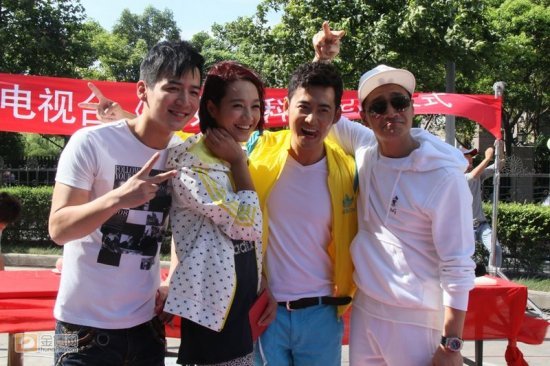 朱丹《@<em>妇产科</em>》挑大梁 何晟铭示爱:情有独钟