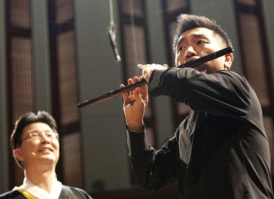 吴彤简谱_吴彤导演