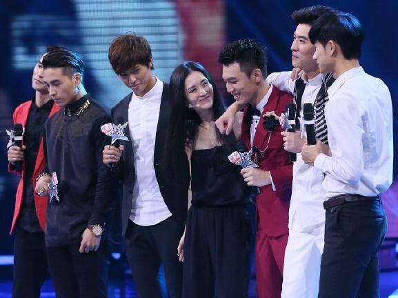 《超级先生》洪尧偶像潜力爆发 宁静赞谢娜有眼光