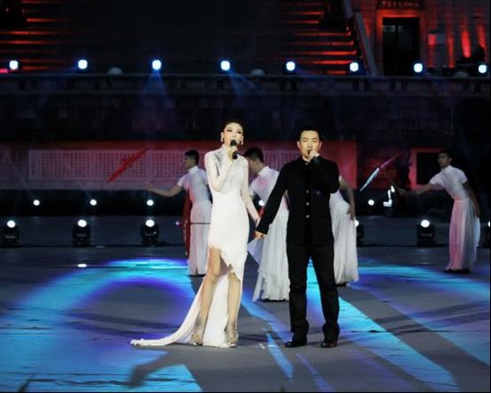 何沐阳、徐千雅对唱《跟你一辈子》引热捧