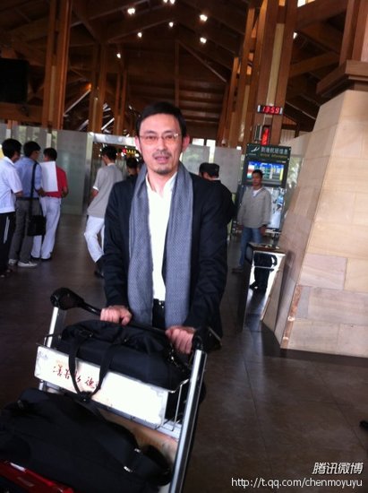 张小娴马家辉陆续抵达 暖暖海岛飘来书香阵阵_娱乐_腾讯网