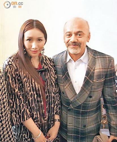 何超盈潮拜名师劲集邮 巴黎看秀购物两不忘