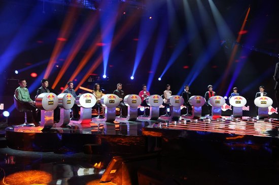 《王牌谍中谍》巅峰对决今夜开播 五大悬念待