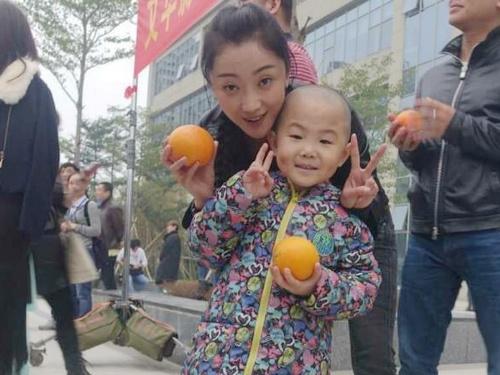 张瑶新戏吊威亚成功夫女星 搭档三岁舞帝张峻豪