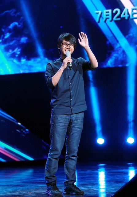 韩寒自曝因烂片多想拍电影 此刻更想回去赛车