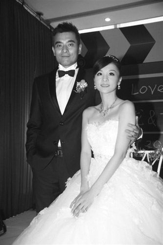 陈龙章与龄之上海大婚 二人年龄相差了十岁