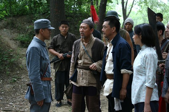 王学兵成《平原枪声》亮点 变身另类政委