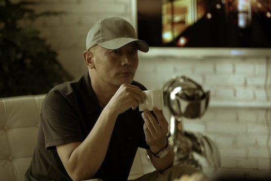 《非2》葛优饰秦奋:苍孙无限好,只是近黄昏