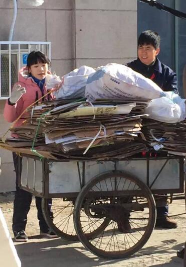 陈婧旸参演《继父回家》 品学兼优备受范明认可