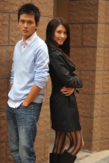 《游戏之王》穿越古今 徐洁儿黄明大谈姐弟恋