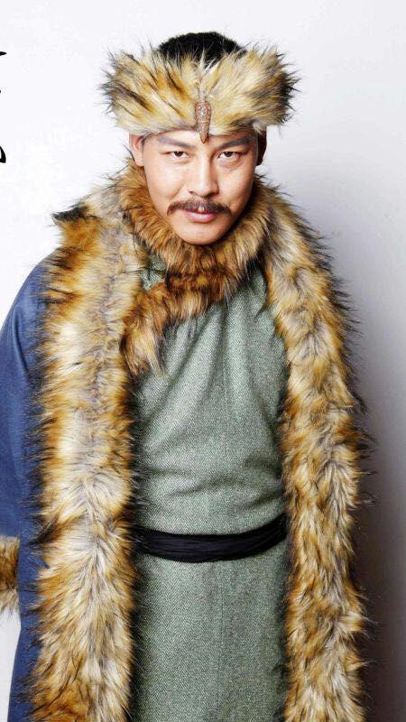 张辛荣为《镖王传奇》积蓄力量 片场勤练基本功