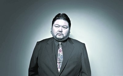 台艺人戎祥唱卡拉OK猝死 涉毒演艺事业曾停摆