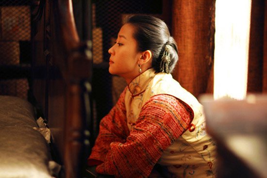苗圃《<em>让子弹飞</em>》扮<em>葛优</em>前妻 演绎成功女人_