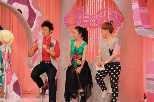 吉林卫视《<em>天天女人帮</em>》受好评解密<em>主持</em>团队_