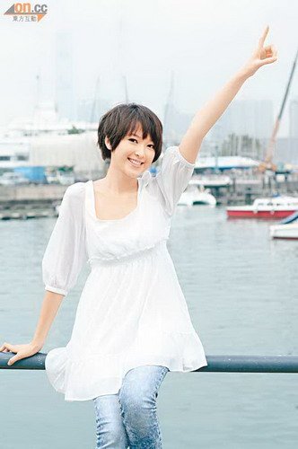 Mr.成员<em>急</em>娶阳光<em>妹</em> 奉<em>子</em>成婚谭咏麟分享喜悦_