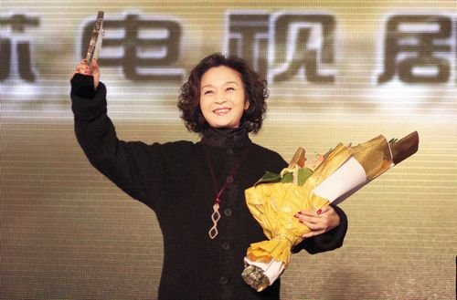 群星璀璨闪耀南通 『老戏骨』刘莉莉摘人气奖