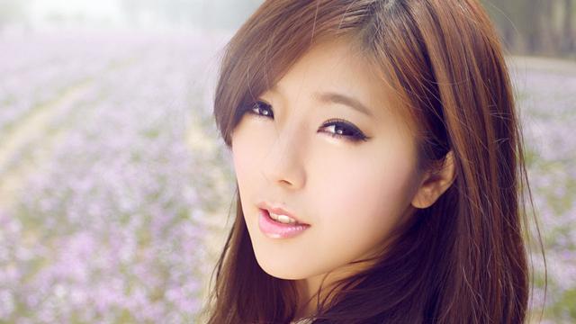 赵奕欢携《聊宅》今日上线 重新定义性感女仆