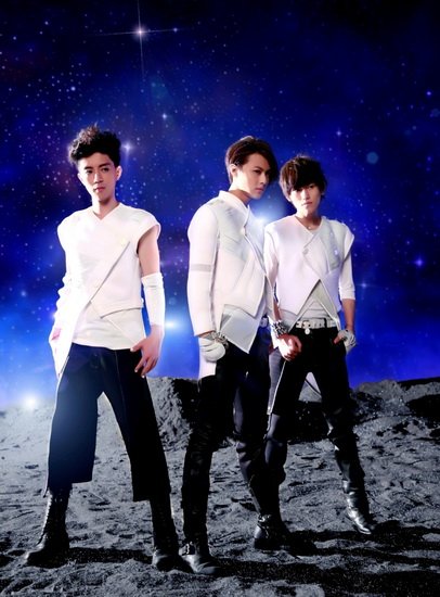 JPM强势登陆拼韩流 《月球漫步》MV耗巨资拍