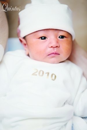 谢霆锋忙赚钱 张柏芝产后恢复神速打电动解闷?【图】