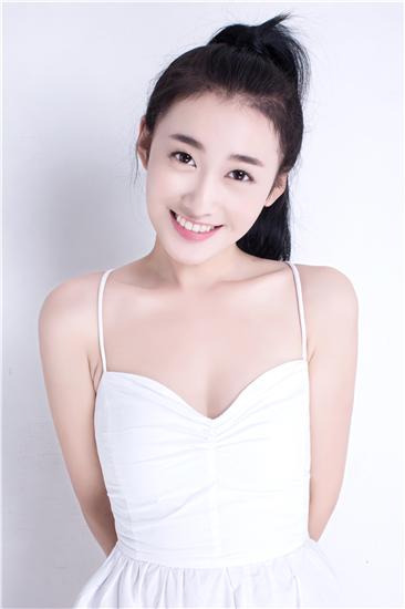 《冒牌货》热映 “小朱茵”魏宸靓跻身实力花旦