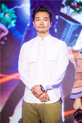 《王牌逗王牌》首映发布会 吴樾刘德华现场比颜