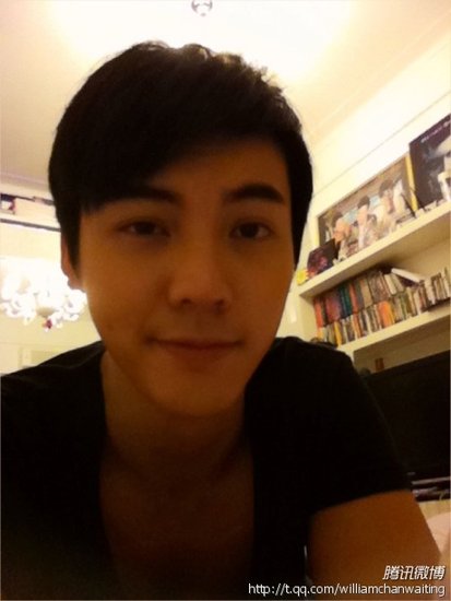 陈伟霆入驻腾讯微博 大晒靓照要求邓紫棋请吃