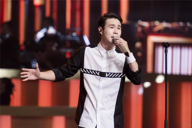 小沈阳戏曲风挑战刘欢 舞美走心羡煞众星