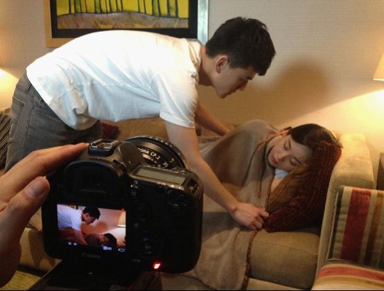 村木田赫雷为《白日焰火》拍宣传片 挑战人鬼恋