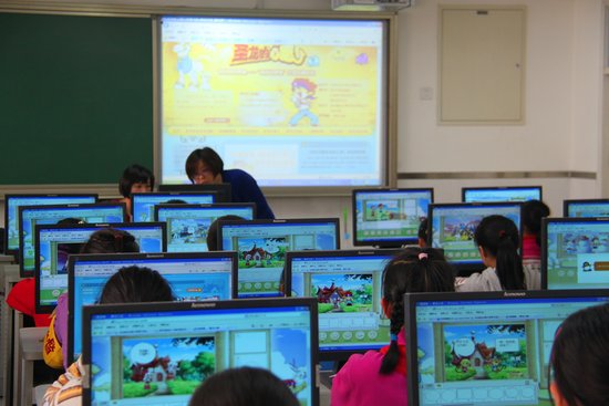 腾讯儿童成长的梦想主题漫画走进小学生课堂