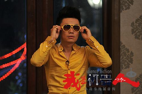 王宝强刘晓洁上演机器人之恋 《我是机器人》