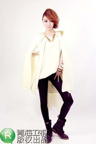 花儿呱呱唱区唐娟爱耍酷 性格多变自称唐公子