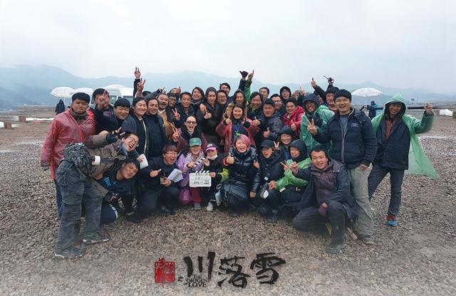 《莽荒纪》番外网剧杀青 江奇霖汤晶媚前传结缘