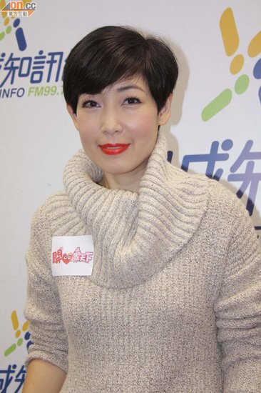 黎芷珊自曝接替吴绮莉有压力 签约前不知其被