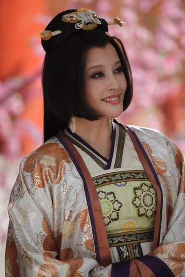 《隋唐英雄》12月开播 双影后携手打造女人史诗