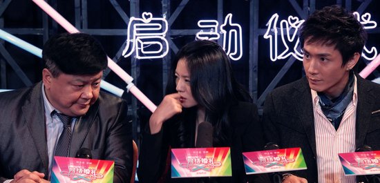 《結婚狂想曲》直播洞房花燭 安以軒上演婚禮秀